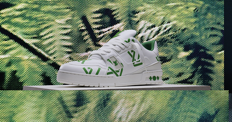 루이 비통의 LV 트레이너.