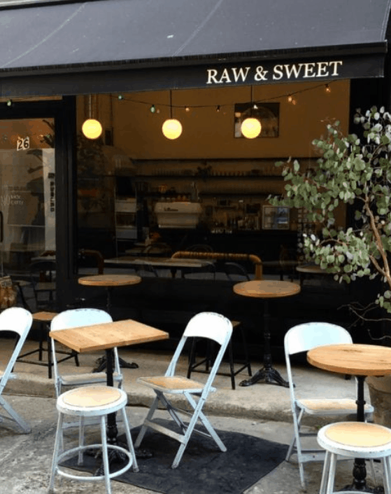 이미지 출처: 로우 앤 스윗 인스타그램(@raw.and.sweet)